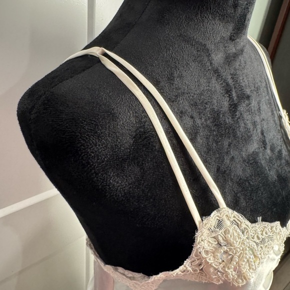 Vintage Gold Label Victorias Secret Satin Babydoll Slip Dress Nightie Ivory lace - Picture 3 of 9